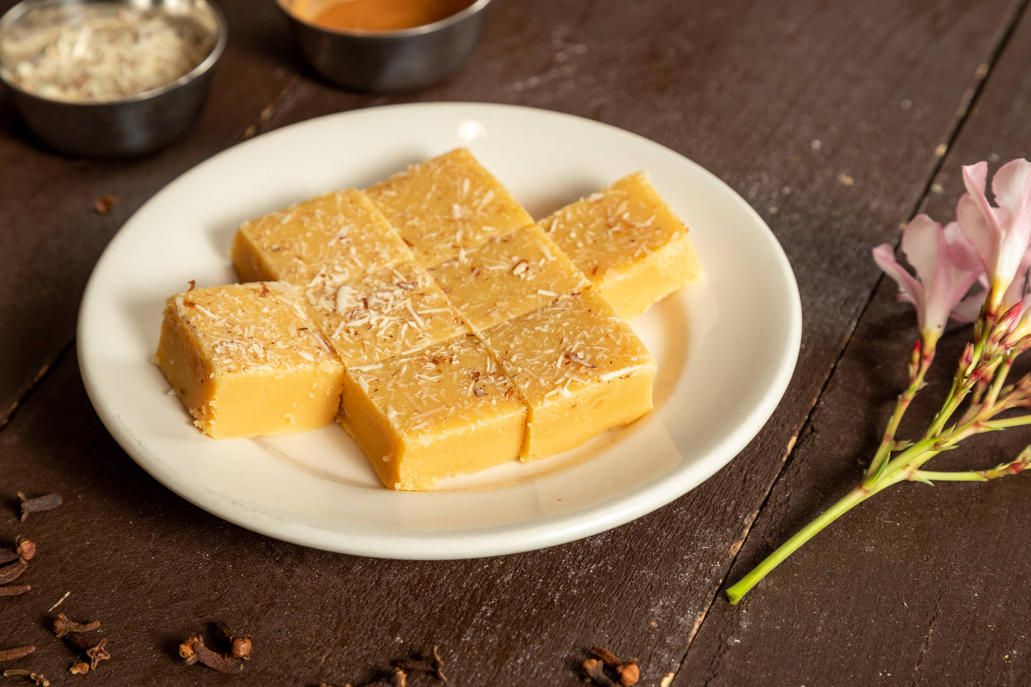 Ganesha Sweets Almond Barfee is made with whole milk, pure cane C&H Sugar, Ghee and California Almonds. Great for every occassion. #Sharethemithai 